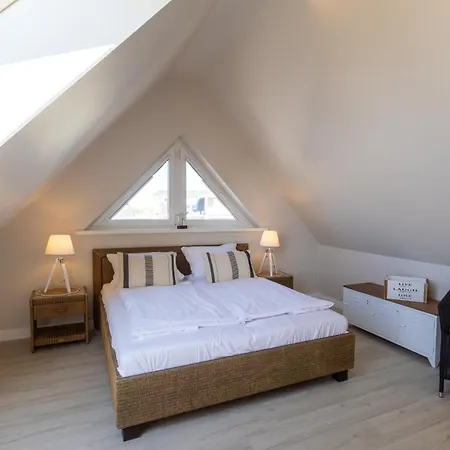 Doppelhaushaelfte Diek Twilling 1 *