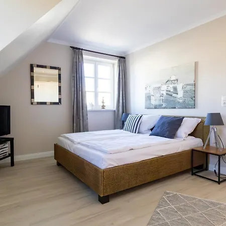 Doppelhaushaelfte Diek Twilling 1 *